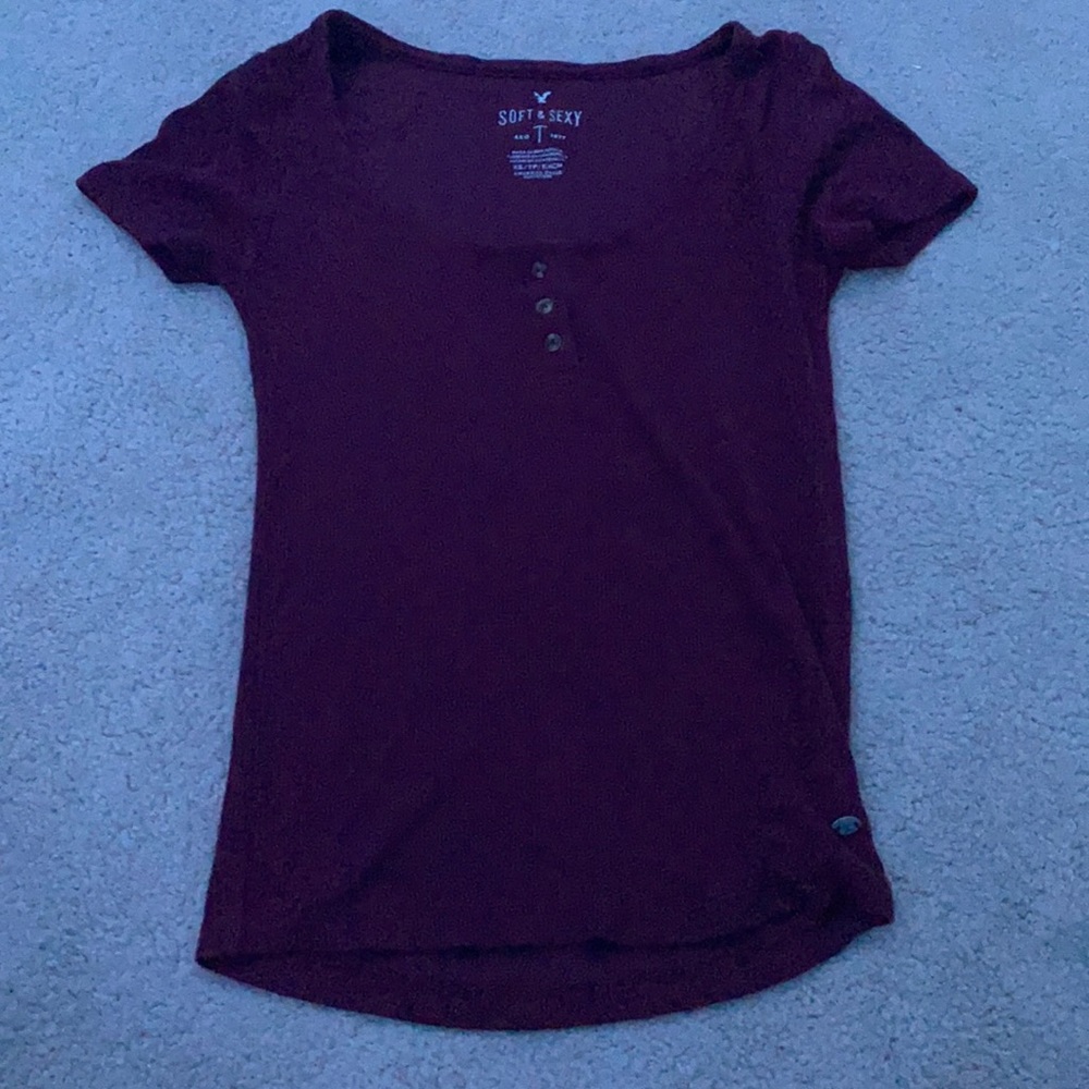 Cute Maroon Stretchy Soft Shirt!